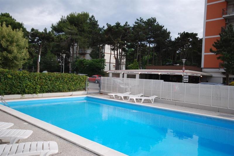 Hotel Alisei Lignano Sabbiadoro Exterior foto